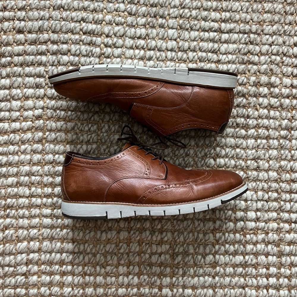 Johnston & Murphy Sheepskin Leather Lace-Up Dress Shoes